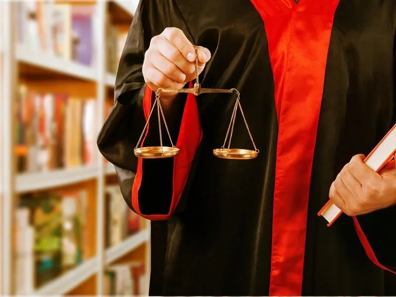 Czy sąd pracy jest za darmo? Sprawdź, jakie są rzeczywiste koszty